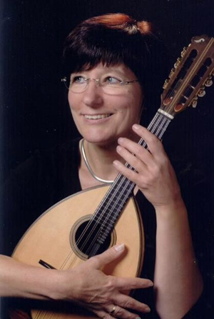 Iris Hammer
